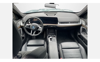 BMW iX1 xDrive30 - автомобили, коли, обяви за нови и употребявани 6