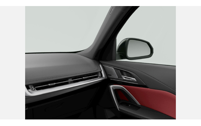 BMW iX1 xDrive30 - автомобили, коли, обяви за нови и употребявани 10