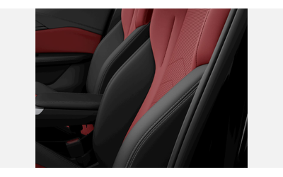 BMW iX1 xDrive30 - автомобили, коли, обяви за нови и употребявани 8