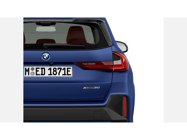 BMW iX1 xDrive30 - автомобили, коли, обяви за нови и употребявани 1