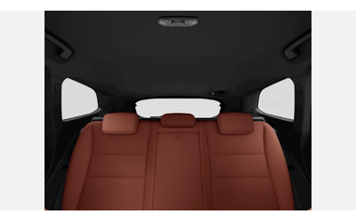 BMW iX1 xDrive30 - автомобили, коли, обяви за нови и употребявани 6