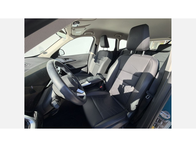 BMW iX1 xDrive30 - автомобили, коли, обяви за нови и употребявани 8