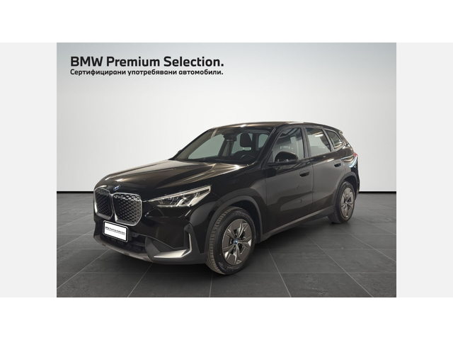BMW iX1 xDrive30 - автомобили, коли, обяви за нови и употребявани 0