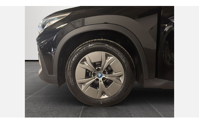 bmw-ix1-xdrive30 - 4