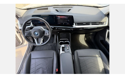 BMW iX1 xDrive30 - автомобили, коли, обяви за нови и употребявани 6