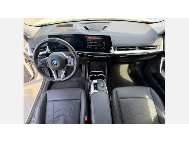 BMW iX1 xDrive30 - автомобили, коли, обяви за нови и употребявани 6