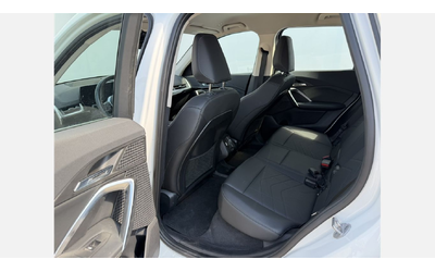 BMW iX1 xDrive30 - автомобили, коли, обяви за нови и употребявани 9