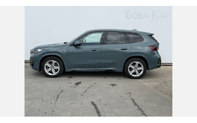 bmw-ix1-xdrive30 - 2