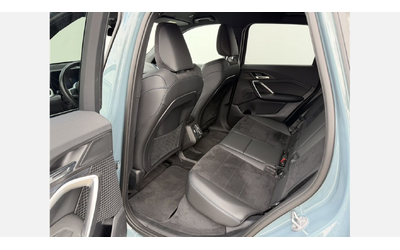 BMW iX1 xDrive30 - автомобили, коли, обяви за нови и употребявани 9