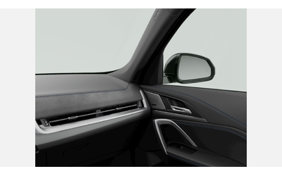 BMW iX1 xDrive30 - автомобили, коли, обяви за нови и употребявани 10