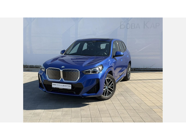 BMW iX1 xDrive30 - автомобили, коли, обяви за нови и употребявани 0