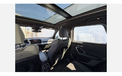BMW iX1 xDrive30 - автомобили, коли, обяви за нови и употребявани 10