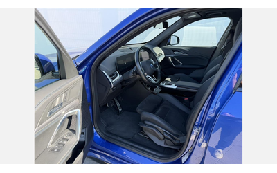 BMW iX1 xDrive30 - автомобили, коли, обяви за нови и употребявани 7