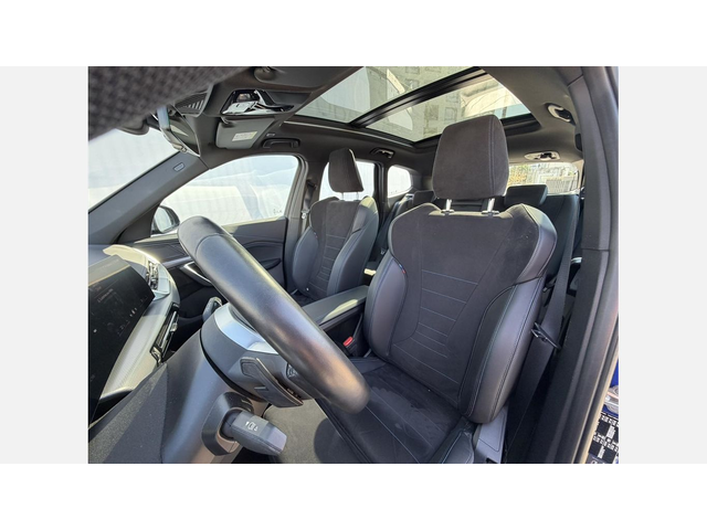 BMW iX1 xDrive30 - автомобили, коли, обяви за нови и употребявани 8