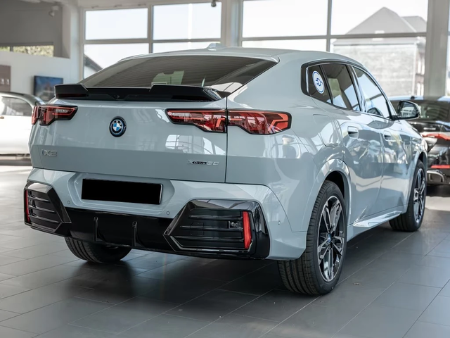 BMW iX2 30 xDrive Msport HuD - автомобили, коли, обяви за нови и употребявани 1