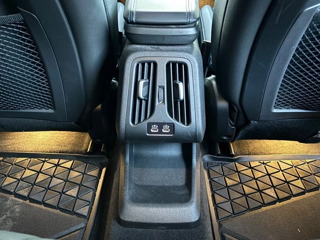 BMW iX2 30 xDrive M Sport 360* HUD Ad.LED DISTRONIC - автомобили, коли, обяви за нови и употребявани 10