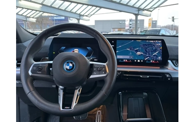 BMW iX2 30 xDrive M Sport 360* HUD Ad.LED DISTRONIC - автомобили, коли, обяви за нови и употребявани 6