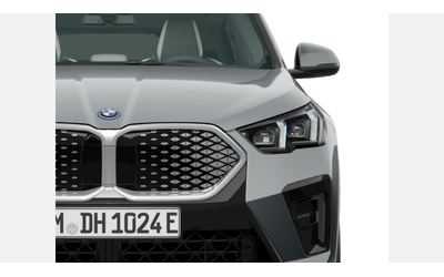 bmw-ix2-edrive20 - 4