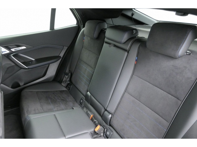 BMW iX2 iX2 eDrive20 - автомобили, коли, обяви за нови и употребявани 7