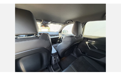 BMW iX2 xDrive30 - автомобили, коли, обяви за нови и употребявани 10