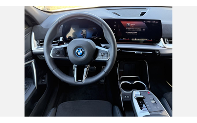 BMW iX2 xDrive30 - автомобили, коли, обяви за нови и употребявани 11