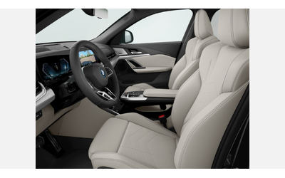 bmw-ix2-xdrive30 - 5