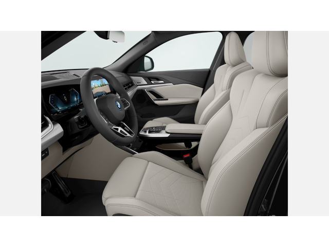 BMW iX2 xDrive30 - автомобили, коли, обяви за нови и употребявани 5