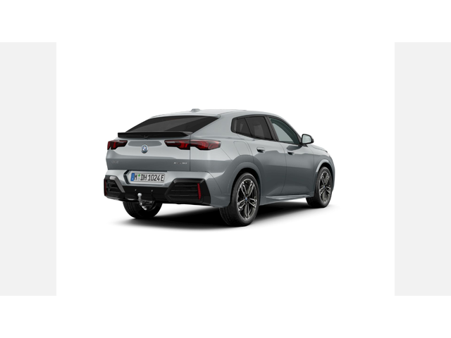 BMW iX2 xDrive30 - автомобили, коли, обяви за нови и употребявани 2