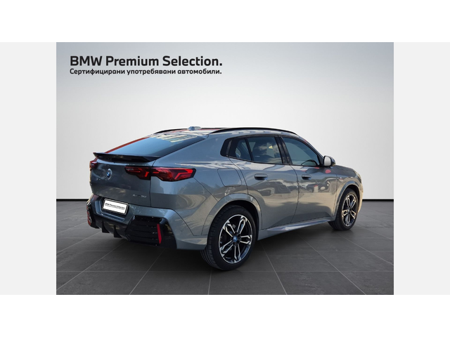 BMW iX2 xDrive30 - автомобили, коли, обяви за нови и употребявани 1