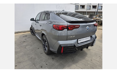 BMW iX2 xDrive30 - автомобили, коли, обяви за нови и употребявани 9