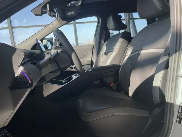 BMW iX3 50 xDrive M sport - автомобили, коли, обяви за нови и употребявани 3