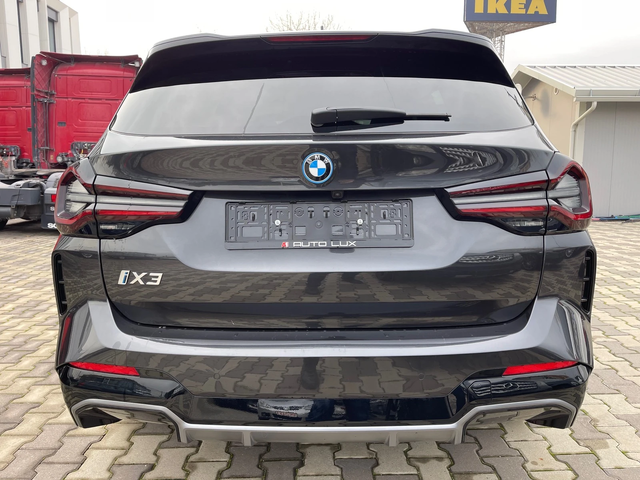 BMW iX3 M-paket/80kw/560km - автомобили, коли, обяви за нови и употребявани 4