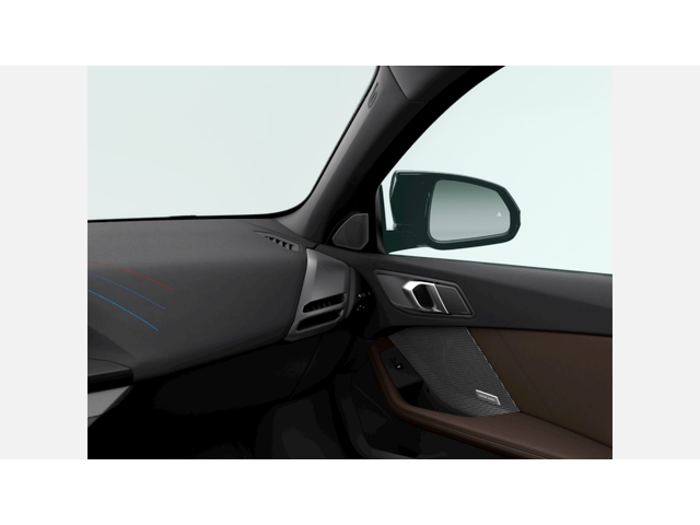 BMW M135 xDrive - автомобили, коли, обяви за нови и употребявани 10