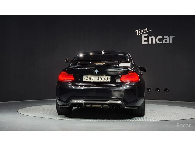 BMW M2 * КОЖА* ПОДГРЕВ* HARMAN KARDON* - автомобили, коли, обяви за нови и употребявани 3