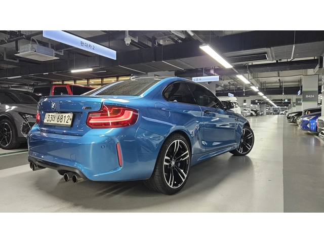 BMW M2 * LED индикация за смяна на предавките , Масаж* - автомобили, коли, обяви за нови и употребявани 1