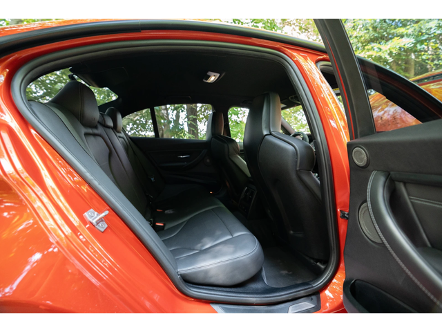 BMW M3 30 JAHRE EDITION - автомобили, коли, обяви за нови и употребявани 12