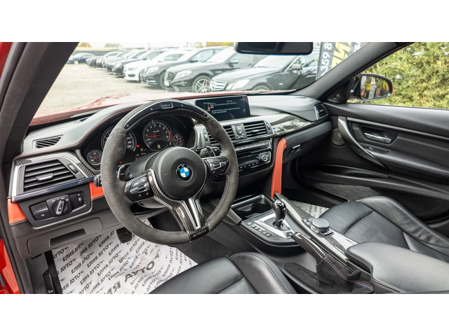 BMW M3 30 JAHRE EDITION FULL CARBON AKRAPOVIC ЛИЗИНГ 100% - автомобили, коли, обяви за нови и употребявани 12