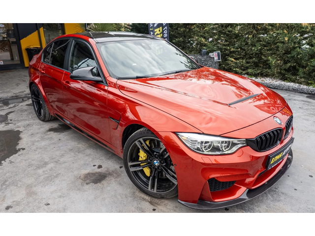 BMW M3 30 JAHRE EDITION FULL CARBON AKRAPOVIC ЛИЗИНГ 100% - автомобили, коли, обяви за нови и употребявани 4