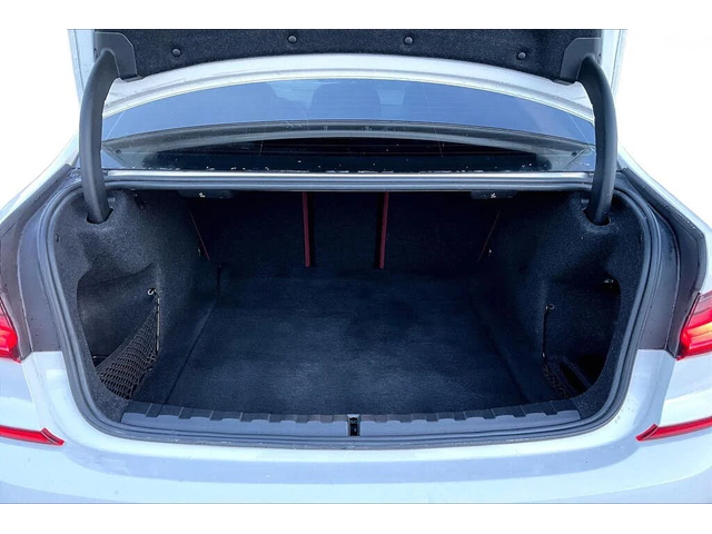 BMW M3 I * M-Package* * HeadUp* AвтоКредит* (ЦЕНА ДО БГ) - автомобили, коли, обяви за нови и употребявани 16