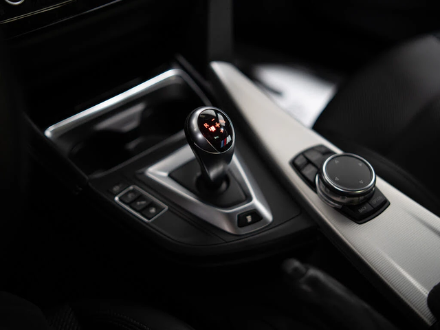 BMW M3 * АвтоКредит * (ЦЕНА ДО БГ) - автомобили, коли, обяви за нови и употребявани 9