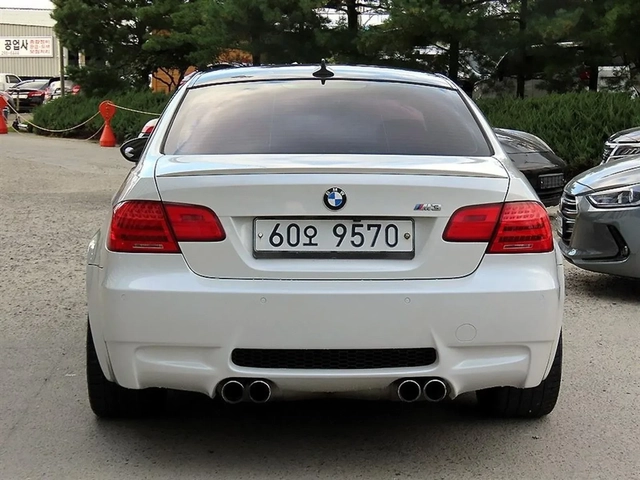 BMW M3 КАМЕРА/ПОДГРЕВ/ОПЦИЯ ЗА ЛИЗИНГ`` - автомобили, коли, обяви за нови и употребявани 3
