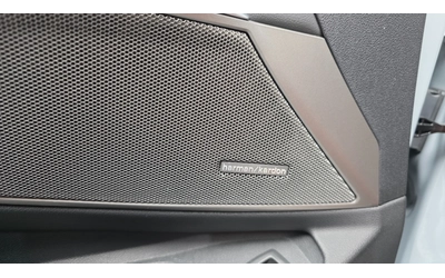 BMW M3 Touring Competition M xDrive - автомобили, коли, обяви за нови и употребявани 12