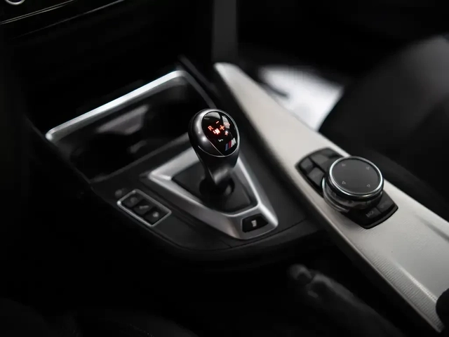 BMW M3 F80 | Harman Kardon | 19" M - автомобили, коли, обяви за нови и употребявани 9