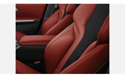 BMW M3 Competition M xDrive Sedan - автомобили, коли, обяви за нови и употребявани 7