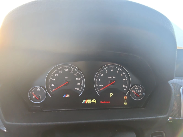 BMW M4 ШОУРУМ* PERFORMANCE* COMEPTITION* HEADUP* HARMAN* - автомобили, коли, обяви за нови и употребявани 7