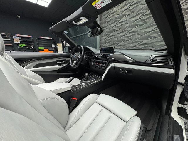 BMW M4 Cabrio* Carbon-Ceramic* H&K* Surround View - автомобили, коли, обяви за нови и употребявани 9