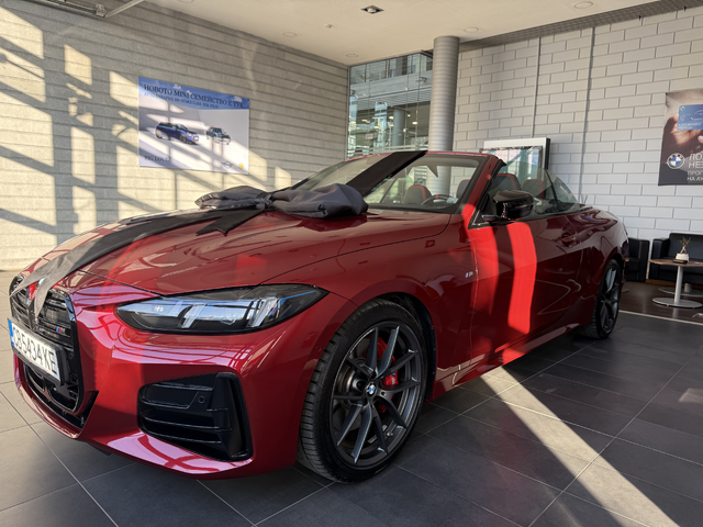 BMW M4 440xi - автомобили, коли, обяви за нови и употребявани 4