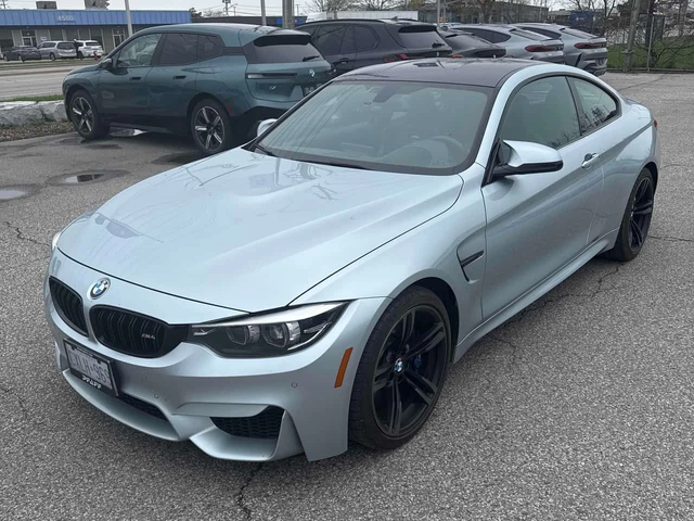 BMW M4 Coupe /РЪЧКА/HUD/Harman Kardon - автомобили, коли, обяви за нови и употребявани 0