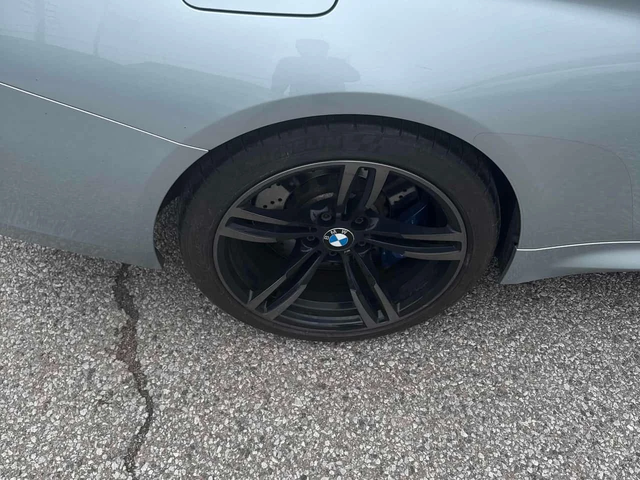 BMW M4 Coupe /РЪЧКА/HUD/Harman Kardon - автомобили, коли, обяви за нови и употребявани 6