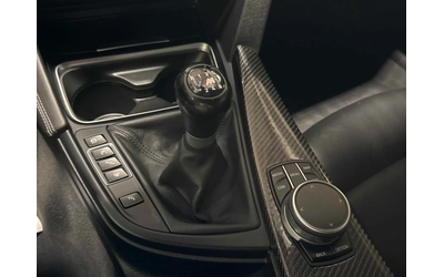 BMW M4 MANUAL * ПОДГРЕВ * CARBON * HARMAN KARDON * CARFAX - автомобили, коли, обяви за нови и употребявани 6